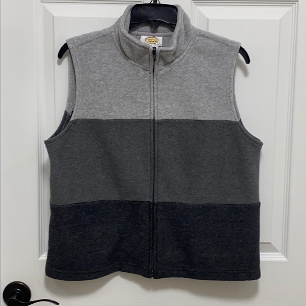 Talbots Petite size Medium unlined fleece vest